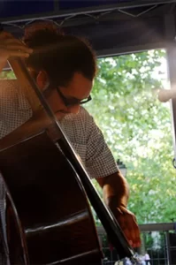 245efd 03defbb2af6346ea9bce4c458d2ada31 199x300