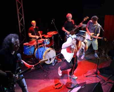 Mr Jack en concert au Gazette Café