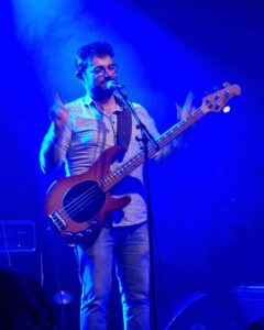 IMG 4900 240x300